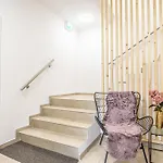 Elegant & Air Condition 5br - By The Danube River Krems an der Donau