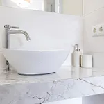 Elegant & Air Condition 5br - By The Danube River