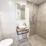 Elegant & Air Condition 5br - By The Danube River Apartamento *