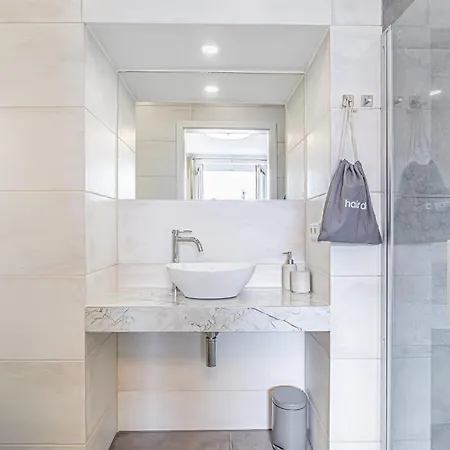 Appartement Elegant & Air Condition 5br - By The Danube River
