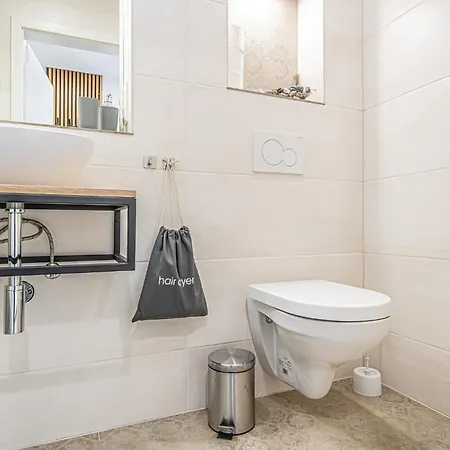 Elegant & Air Condition 5br - By The Danube River * Krems an der Donau