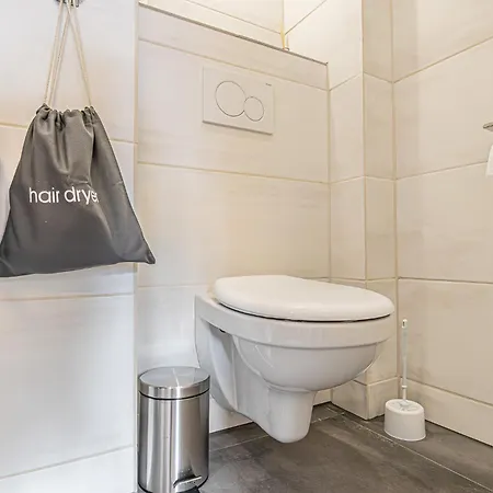 Appartement Elegant & Air Condition 5br - By The Danube River
