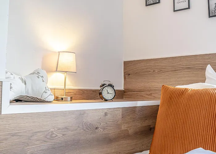 Elegant & Air Condition 5br - By The Danube River * Krems an der Donau