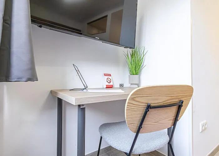 Elegant & Air Condition 5br - By The Danube River Krems an der Donau