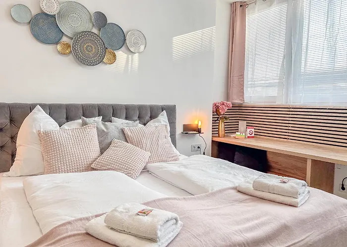 Elegant & Air Condition 5br - By The Danube River * Krems an der Donau