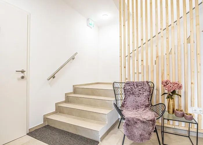 Elegant & Air Condition 5br - By The Danube River Krems an der Donau