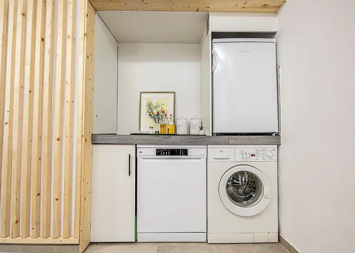 Elegant & Air Condition 5br - By The Danube River * Krems an der Donau