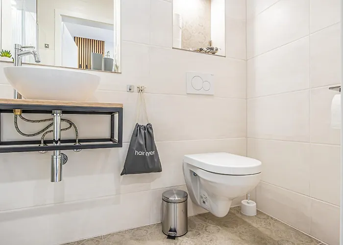 Elegant & Air Condition 5br - By The Danube River * Krems an der Donau